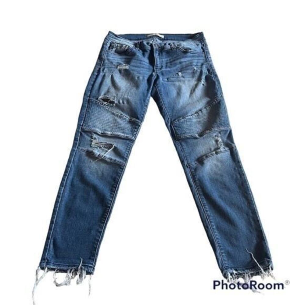 Kancan distressed skinny jeans